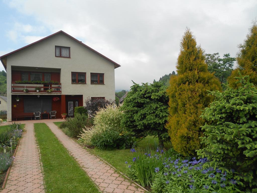 Homestay Machom 오슈차드니차 외부 사진
